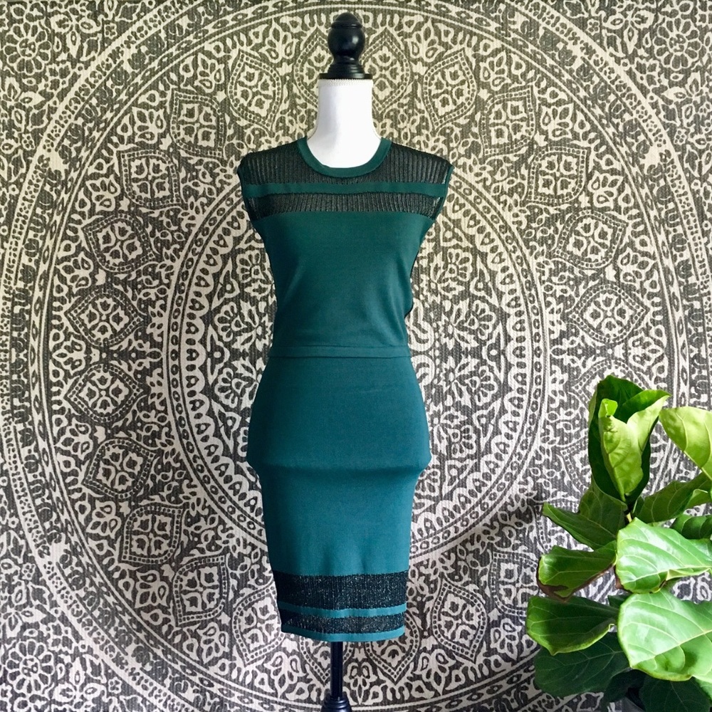 Hunter Green & Black Mesh Guess Outfit